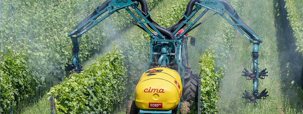 ATOMIZZATORE SNODATO PNEUMATICO A BASSO VOLUME - ROB3 EVO